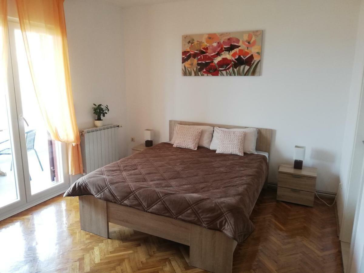 Studio Apartman Antonia Rtina Exterior photo